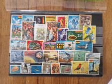+ de 30 Timbres Ghana  ( lot AV 394 )