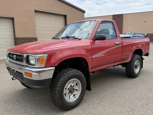 1994 Toyota Pickup 1/2 TON SHORT WHEELBASE