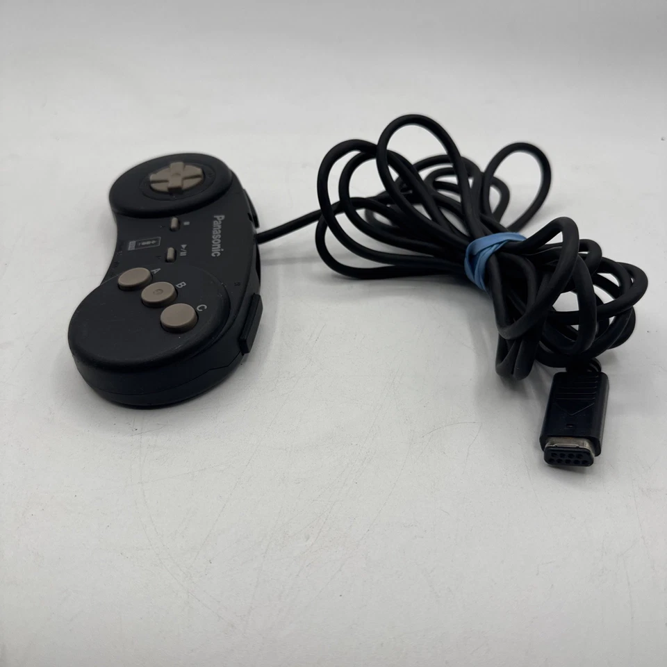 Panasonic 3DO REAL Control Pad Model FZ-JP1X VGC RARE - Image 3 of 4