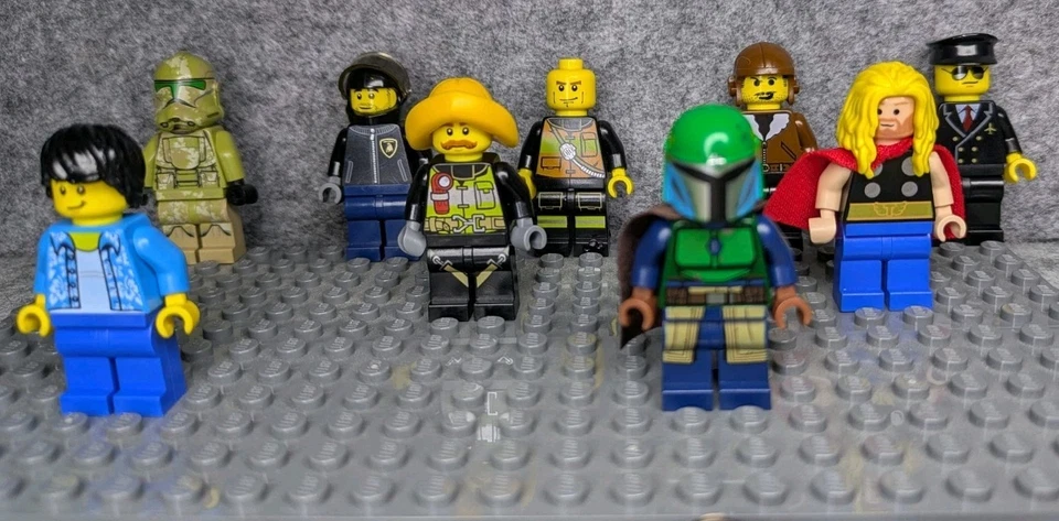 Huge LEGO Minifigure Lot – 60+ Figs & Parts Marvel DC Star Wars City Mixed Bulk - Image 2 of 4