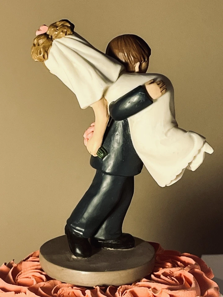 Dulce TOPPER PASTEL DE BODA ¡Militar Marina Marinero Novio Lleva a Su Novia! Foto 3 de 4