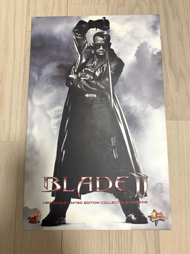 Hot Toys 1/6 Blade II Limited Edition Masterpiece Figure