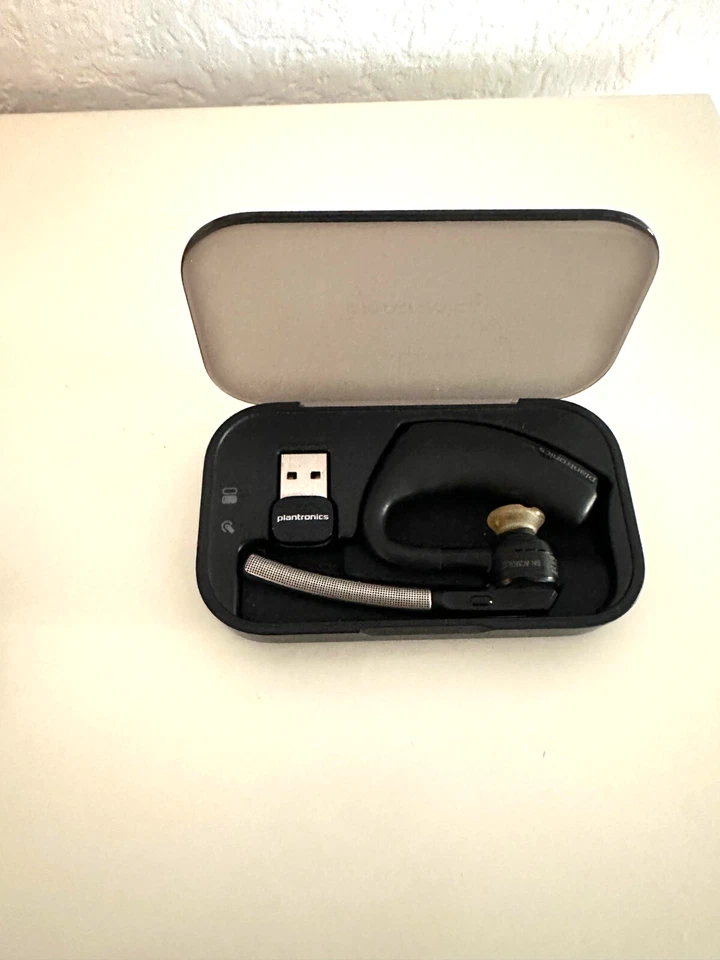 Plantronics Ohrbügel Headset inkl. Ladestation - Bild 2 von 4