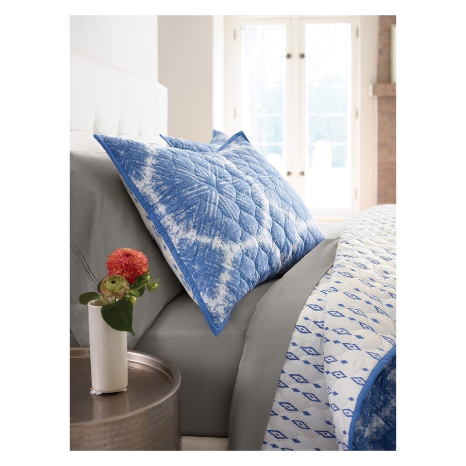 Target THRESHOLD Blue/White Linework Medallion Pillow Sham Cotton