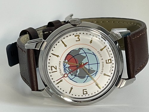 Reloj de pulsera vintage Sputnik Kirovskie cangrejo URSS 1 MCHZ caja nueva, esfera.manejas - Imagen 1 de 10