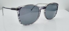 Vintage Van Heusen VH202 Gray Oval Sunglasses Italy FRAMES ONLY