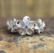 Hawaiian Sterling Silver Three Plumeria Flowers CZ Wedding Ring Band 10mm SR2078