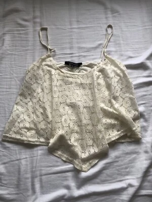 New look White Strap Floral Pattern Crop Top Detail Embroider size 10 - Image 1 of 3