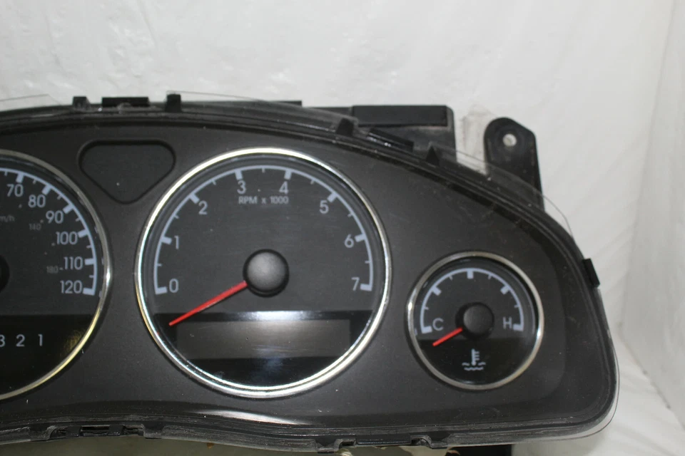 Cuadro de instrumentos velocímetro medidor de panel 05 06 07 Uplander 161.212 millas Foto 4 de 4