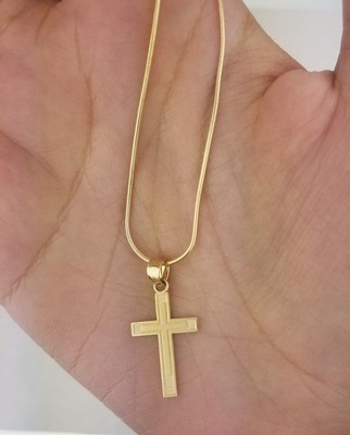 14K Yellow Gold Small Cross Pendant 