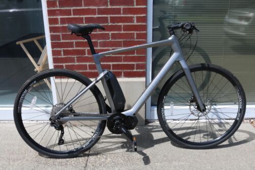 New! 2023 BMC Roadmachine 01 MOD P2P 51cm Carbon Disc New! 2023 BMC Roadmachine 01 MOD P2P 51cm Carbon Disc