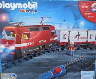 Playmobil Eisenbahn RC Lok mit Anhänger und Schienenkreis / 4010