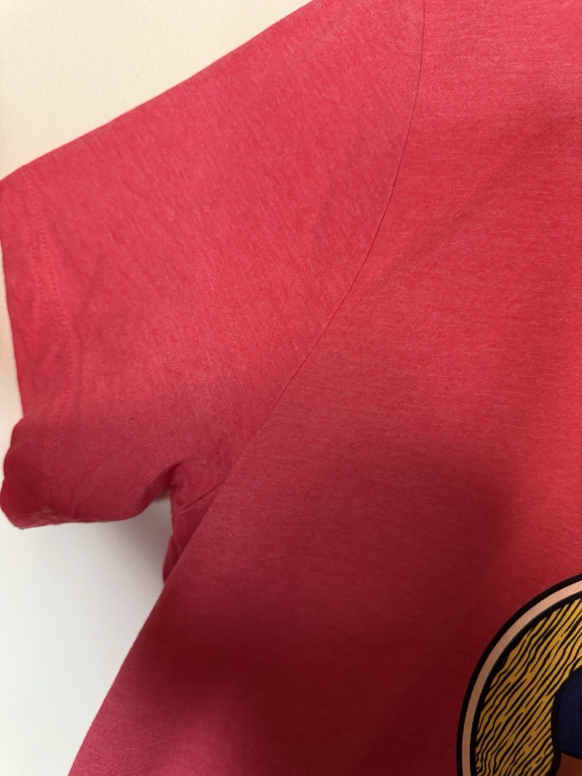 Buc-cee’s Red Tennessee T-shirt Medium