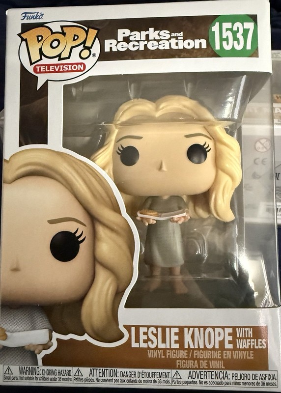 Funko Pop Leslie Knope With Waffles Parks and Recreation  #1537 With Protector