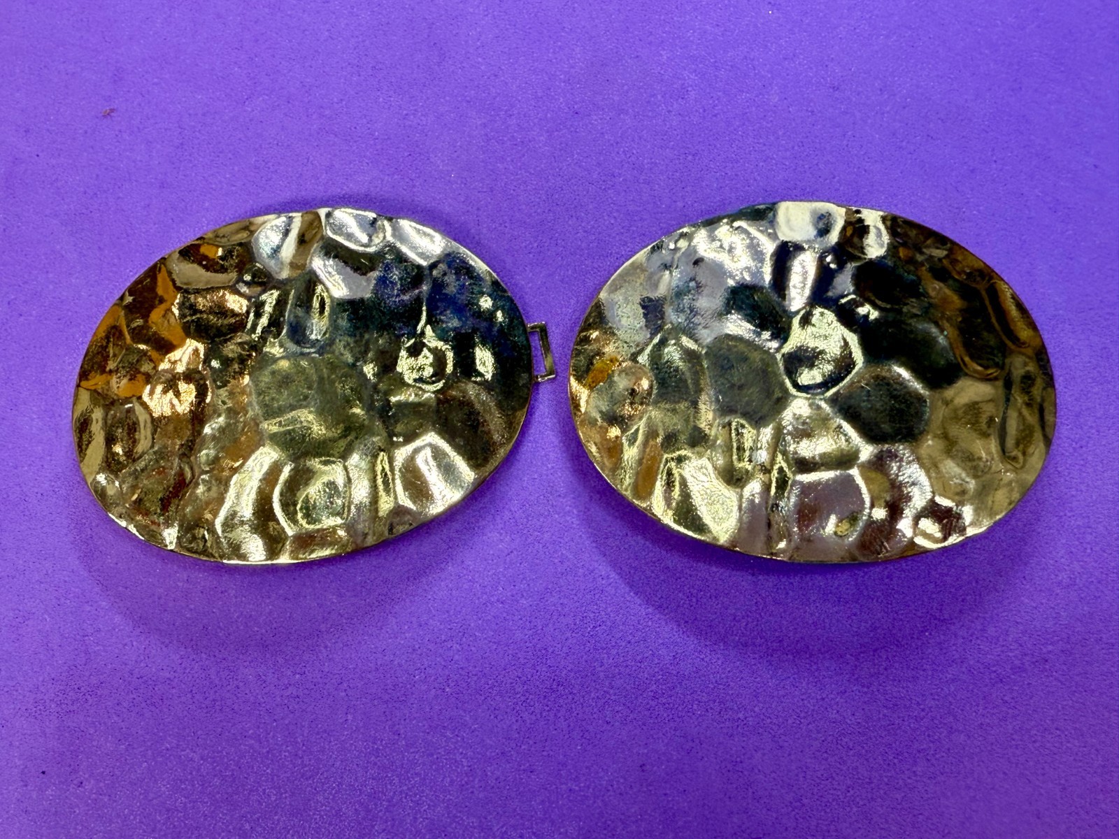 Oval Hammered Textured Interlocking Two Piece Gol… - image 13