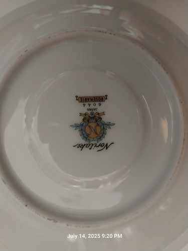 Noritake Rosemarie 6044 Dinnerware Set. 38 Pcs. - Picture 17 of 22