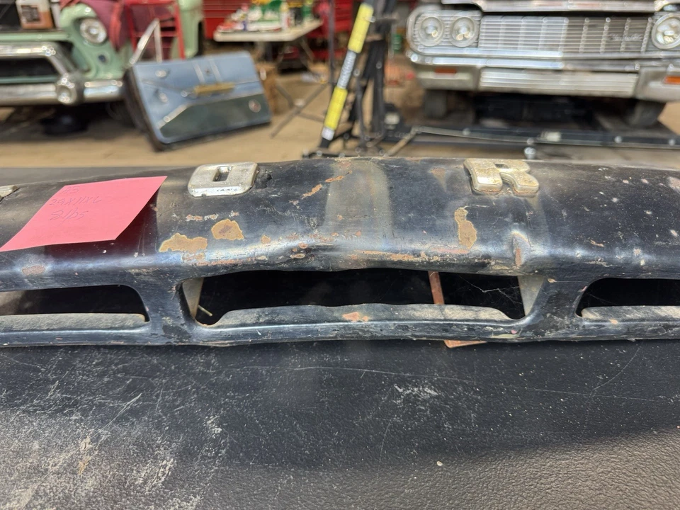 Ford F1 1951 F2 F3 F4 nariz delantera parrilla central capó pestillo Foto 3 de 4