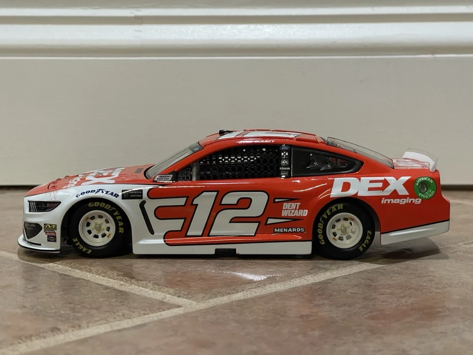 2019 Ryan Blaney Dex Imagining Ford Mustang ASSINADO AUTOMÁTICO NASCAR Ação 1/24 LEIA - Imagem 3 de 4
