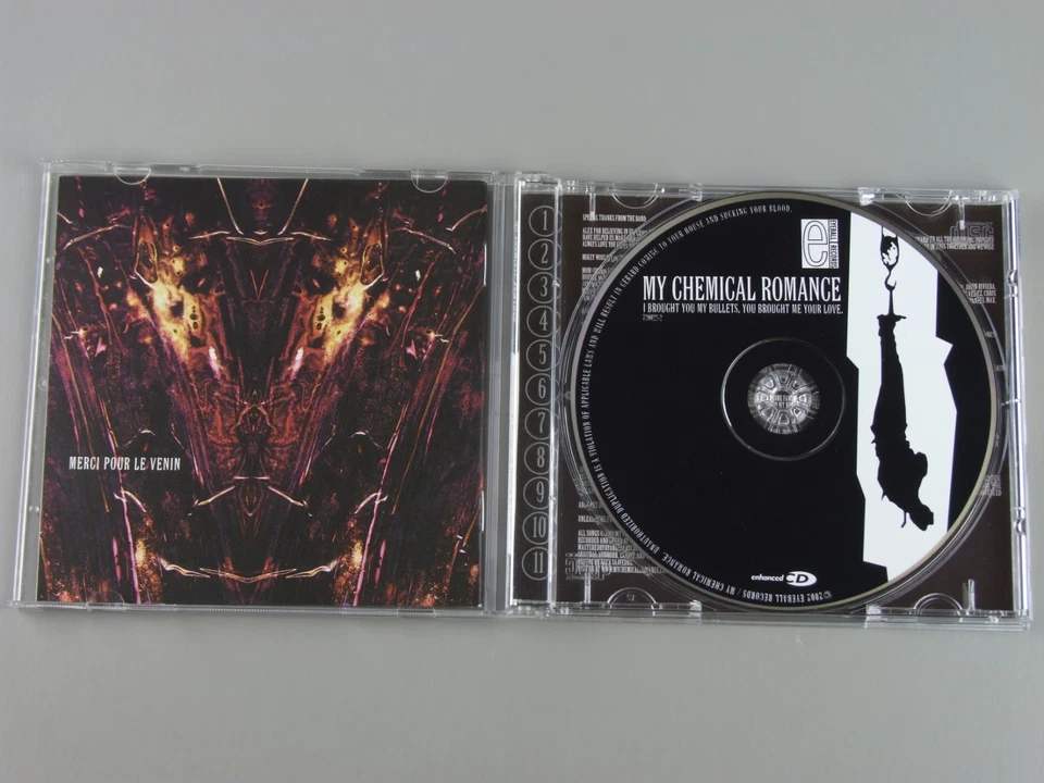 MCR – I Brought You My Bullets You Brought Me Your Love Enhanced CD Eyeball 2002 - Image 3 of 4