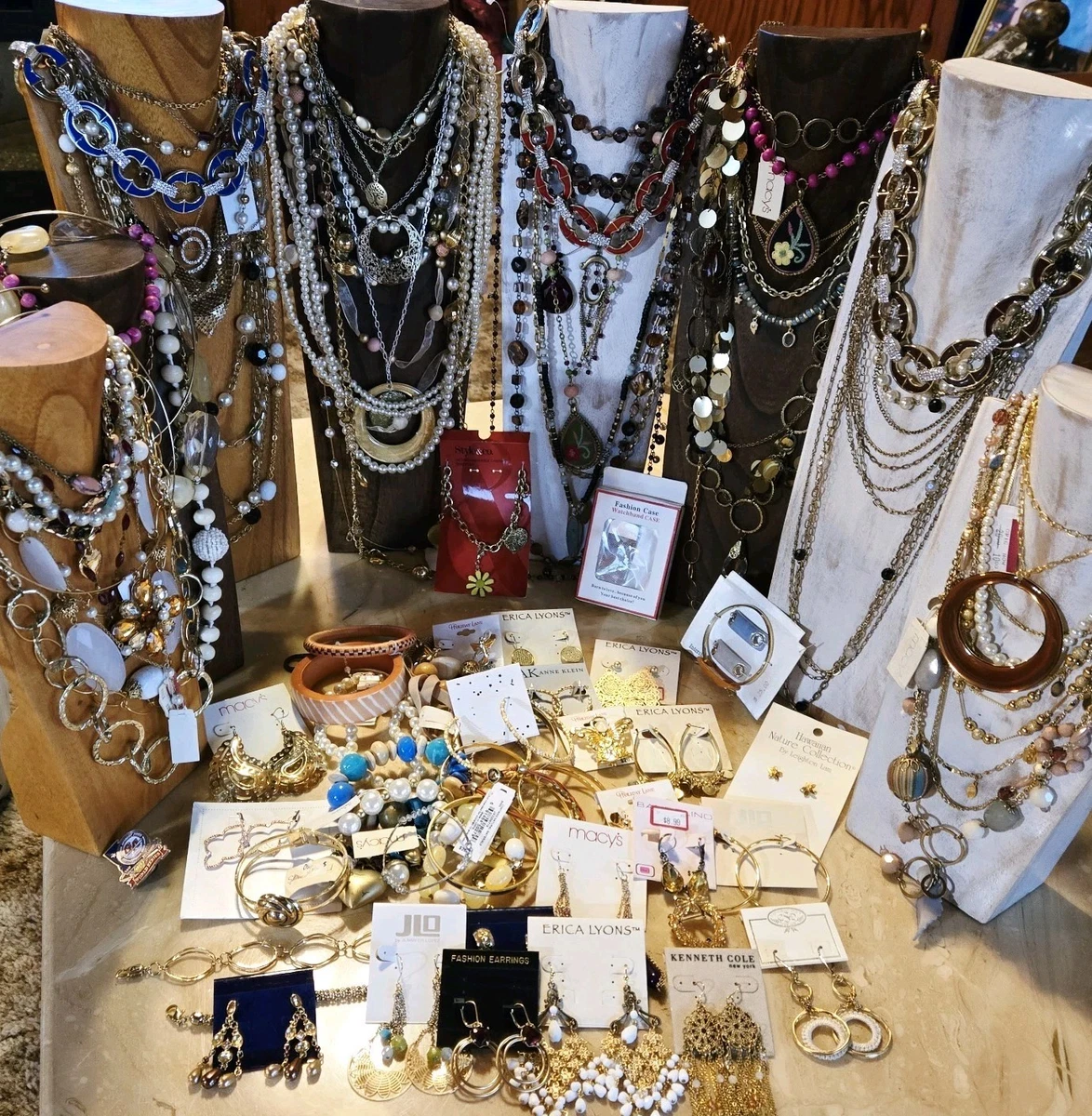 Kirks Folly Fashion Vintage & Antique Collections & Lots with