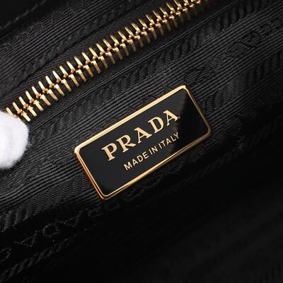 Prada 1BC221OOM2CYRF0002 関税送料込 PRADA TESSUTO+VITELLO Shoulder Bag 1BC2322C8QF0002 Nylon