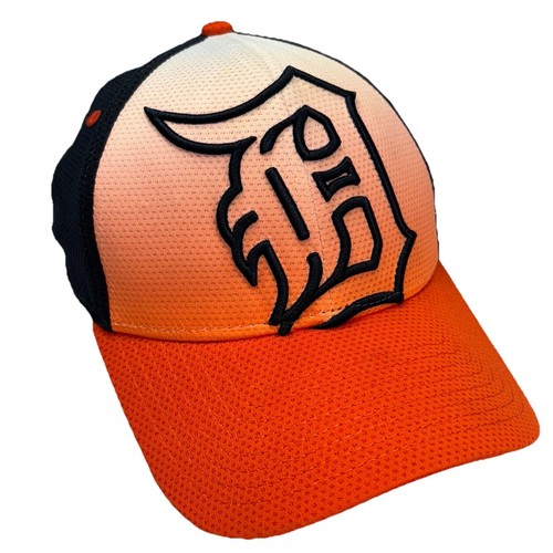 Detroit Tigers MLB Baseball New Era 39Thirty Gradation Flex Fit Hat Sm/Med