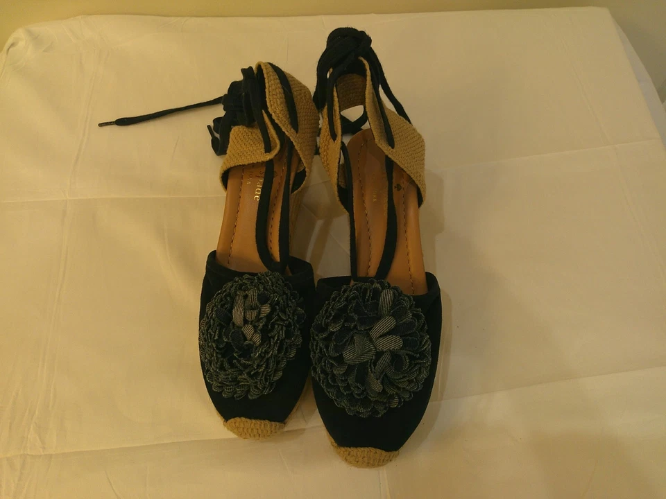 Tacones de cuña Kate Spade azules y naturales talla 5,5 para mujer Foto 4 de 4