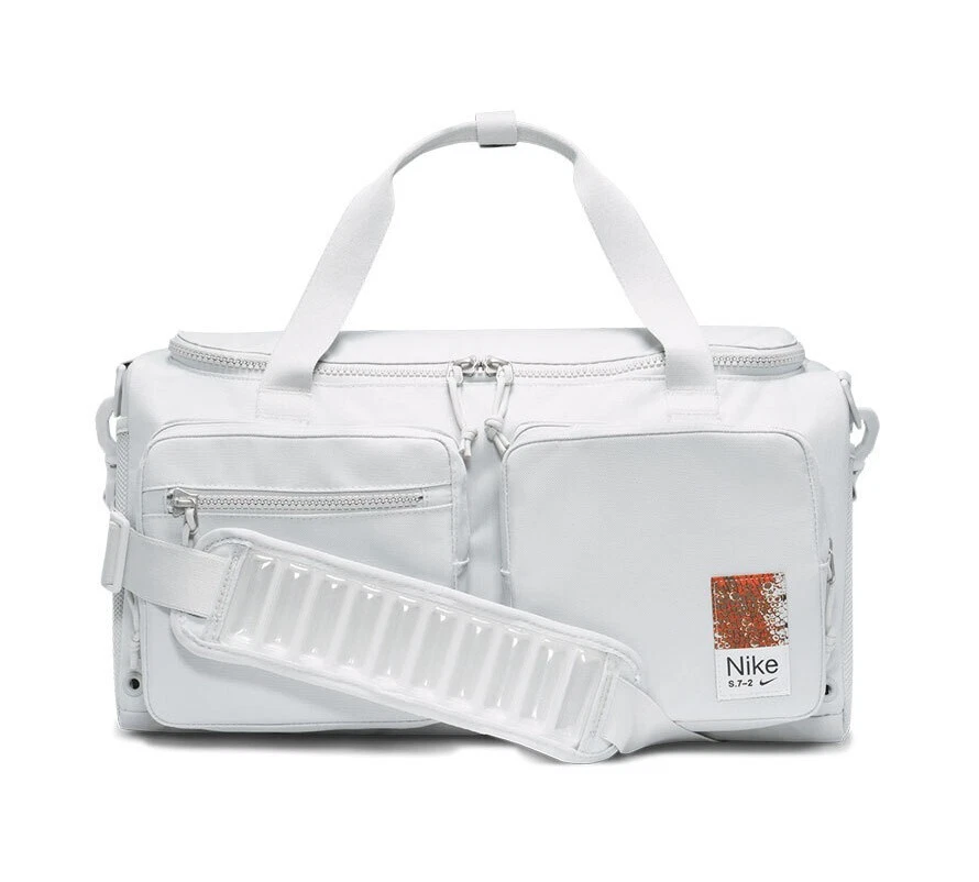 Utility duffle bag 2025