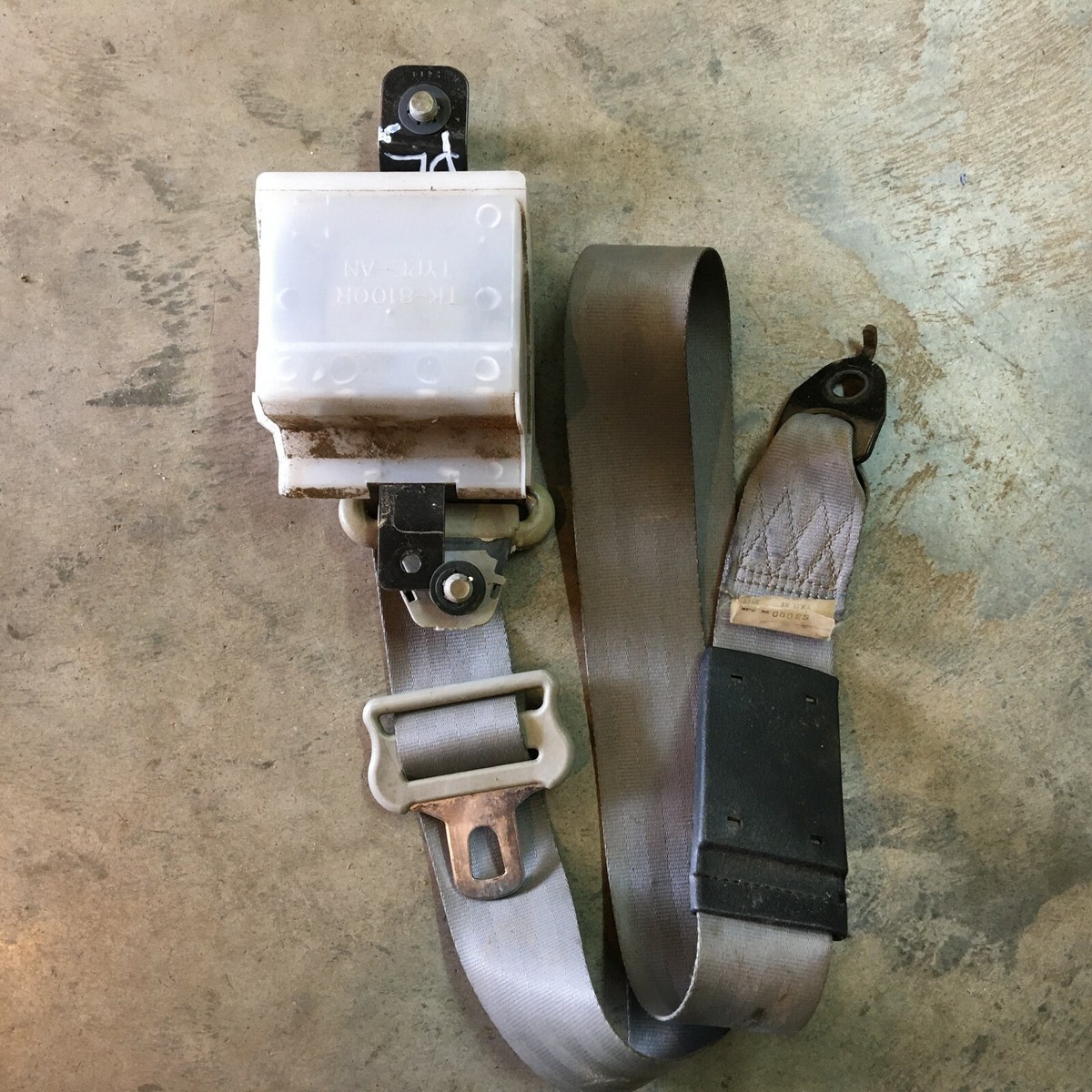 87 88 89 1987 RAM 50 MIGHTY MAX RIGHT PASSENGER FRONT SEAT