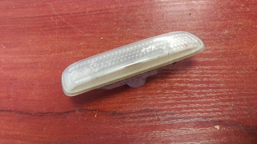 BMW 3er E46 Seiten Zusatzblinker Lampe Weiß Links N/S 2228591