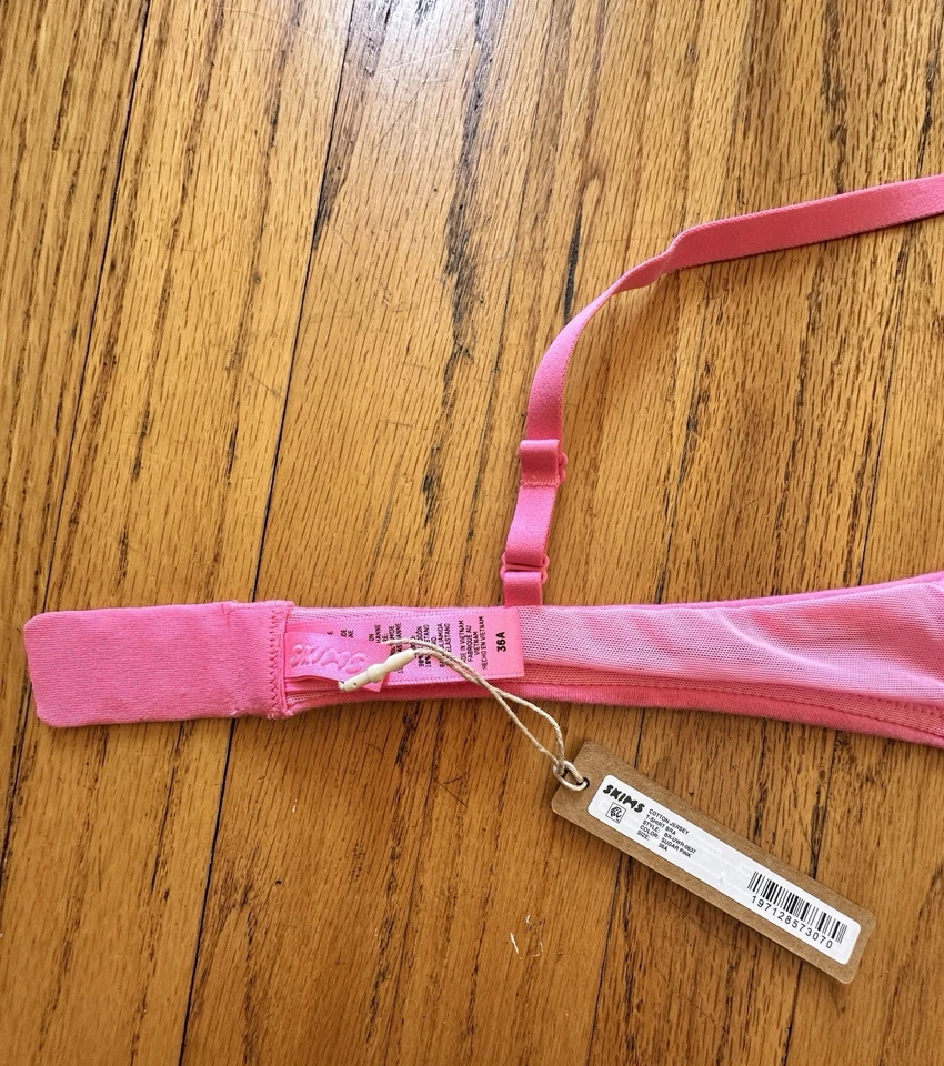 Skims Fits Everyone T Shirt Bra PINK Mesh Lined NWT 36A - Image 3 of 4