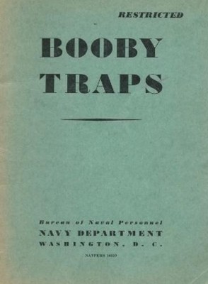 History Delivered Booby Traps (Paperback) (UK IMPORT)