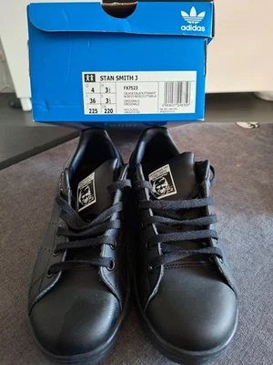 baskets adidas stan smith junior noire T36 neuves jamais portées - Photo 1/4