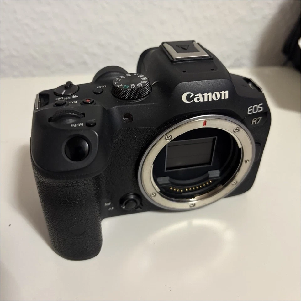 Canon EOS R7, photo 1 sur 3
