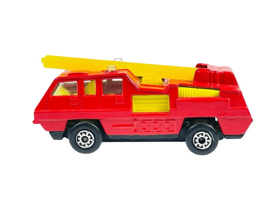 Matchbox Bulgaria Superfast MB22 Blaze Buster Fire Truck w/K Box - Image 2 of 4