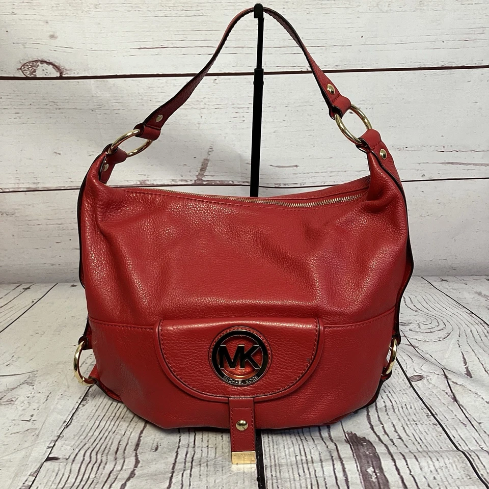 Michael Kors Fulton Leather Large Hobo Shoulder Handbag Red Gold and Wallet - Image 2 of 4
