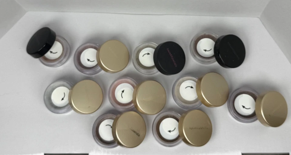 bareMinerals Loose Powder Eye Shadow – Multiple Shades – Full Size - Image 2 of 4