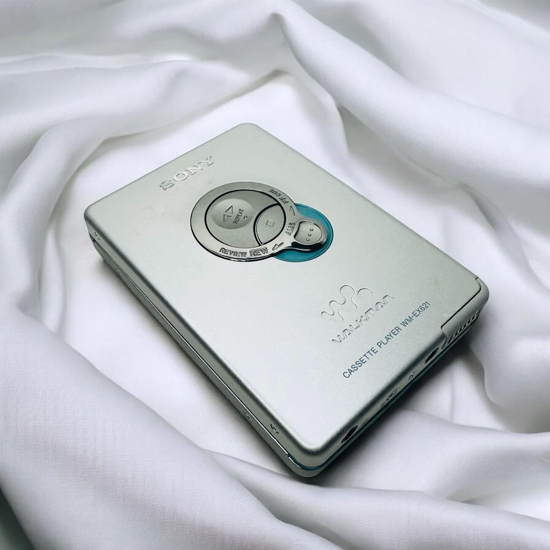 SONY Cassette Walkman WM-EX621-S Portable Cassette Player Silver