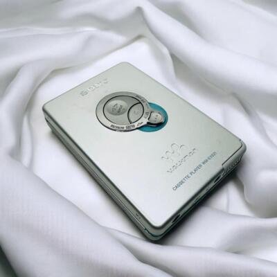 SONY Cassette Walkman WM-EX621-S Portable Cassette Player Silver