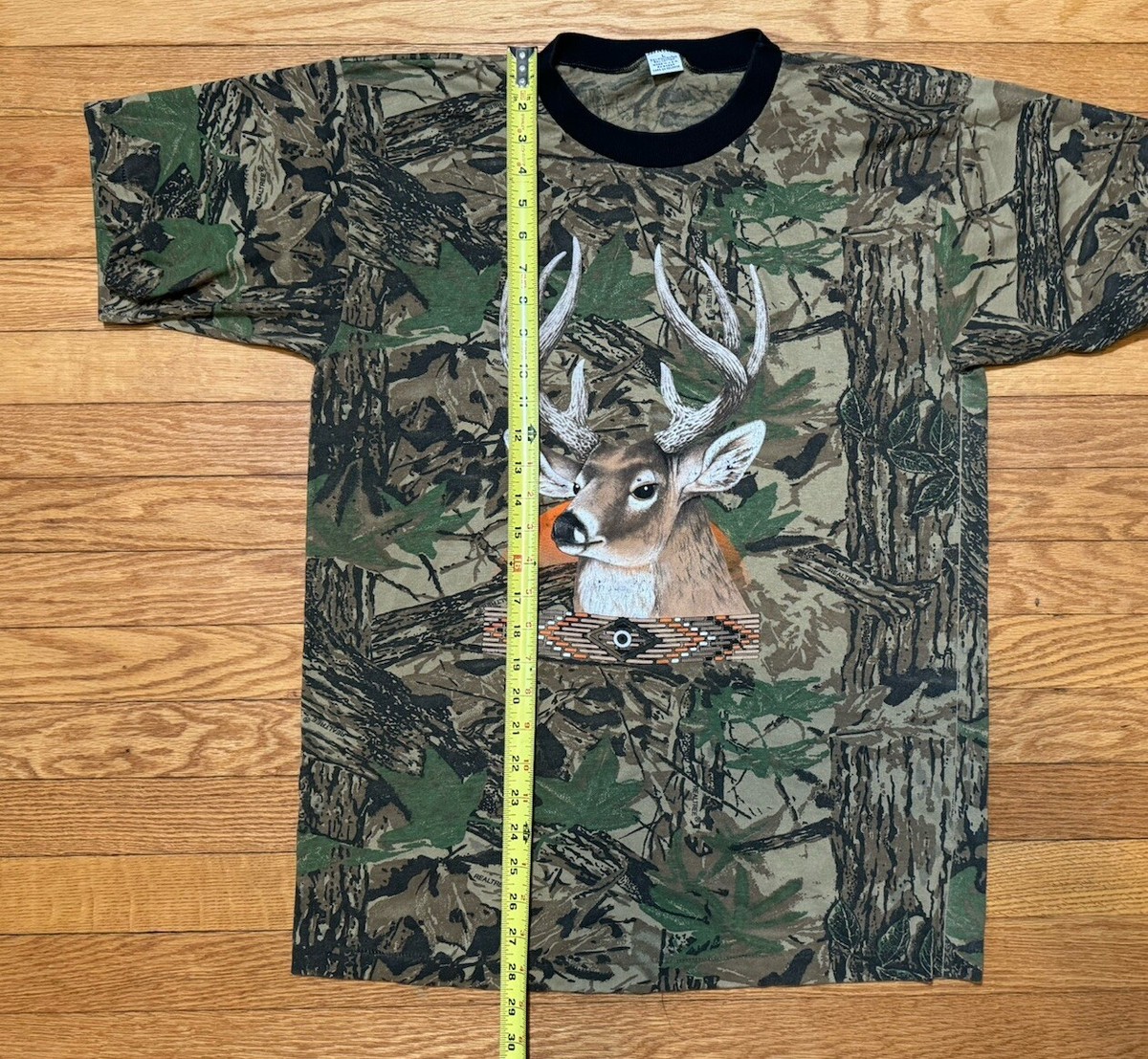 Vtg 90s RealTree Camo Deer Hunting Aztec Single Stitch T-shirt