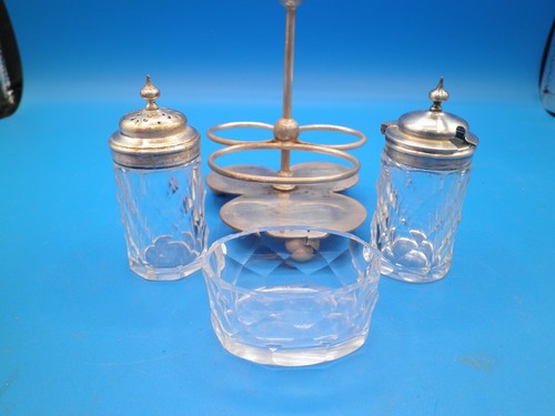 W H and S condiment set pepper mustard and open salt England silver plate - Picture 2 of 4