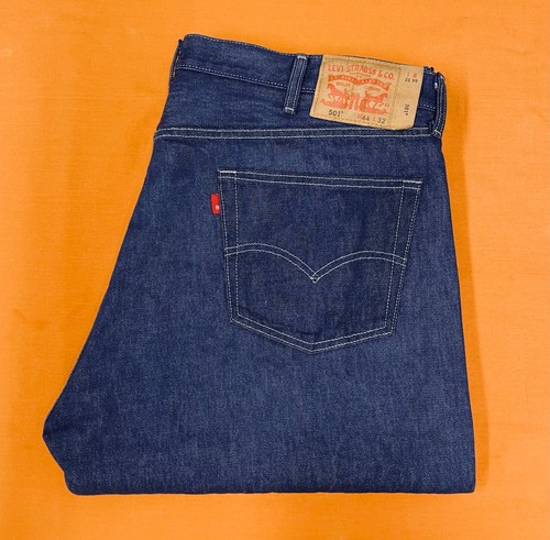 levis 501 jeans size 44