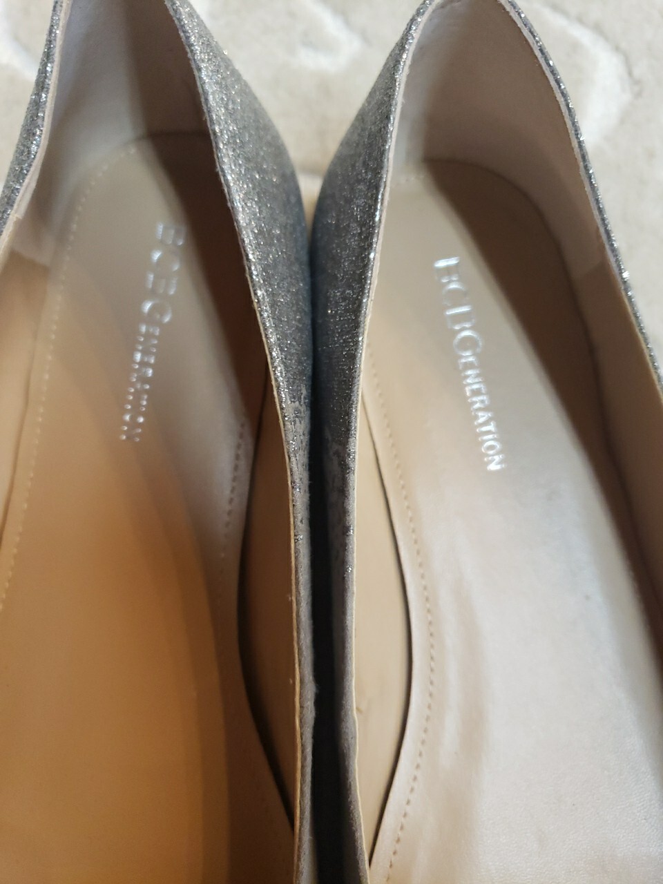 BCBGeneration Silver Flats Women's 9B Sparkly Gli… - image 2