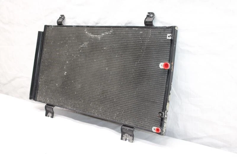 Lexus IS250 XE20 2012 sedán #255 condensador de CA Foto 3 de 4