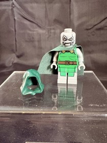 LEGO Dr. Doom Minifigure Marvel Super Heroes Green Cape  Plastic Fabric 76005