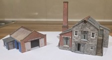 N gauge x2 Pre-built Metcalfe & Scalescenes Kits, Garage, industrial buildings