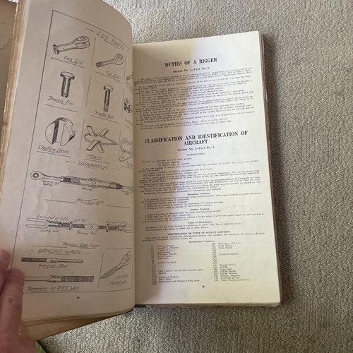 R.A.A.F. Fitters II.A Carpenters Rigger Flight Riggers Course Notes Issue 3 1941 - Picture 4 of 4