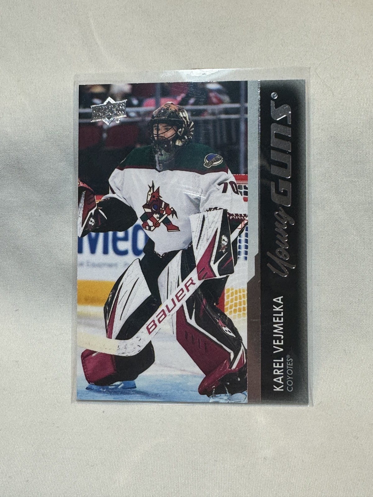 2021-22 Upper Deck Series 2 - Young Guns Karel Vejmelka #458 (RC)