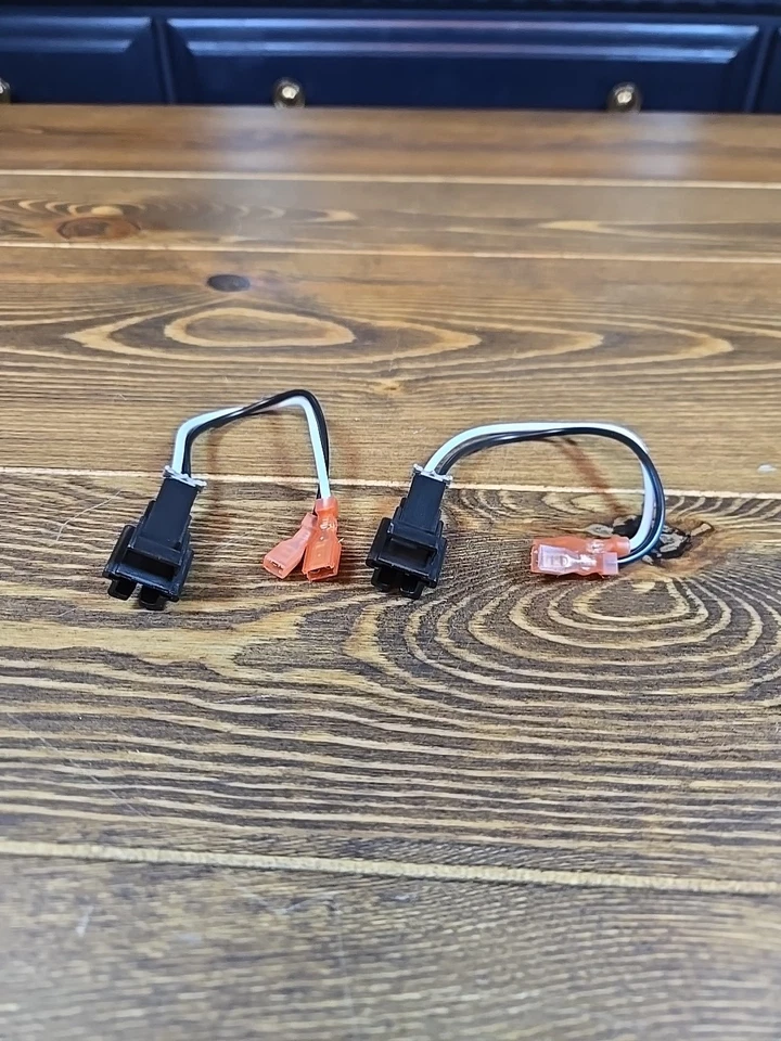 Metra 72-4568 Speaker Connector Adapter for Select 1984-2013 GM Vehicles (pair) - Image 2 of 4