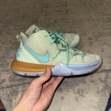 Kyrie Squidward 